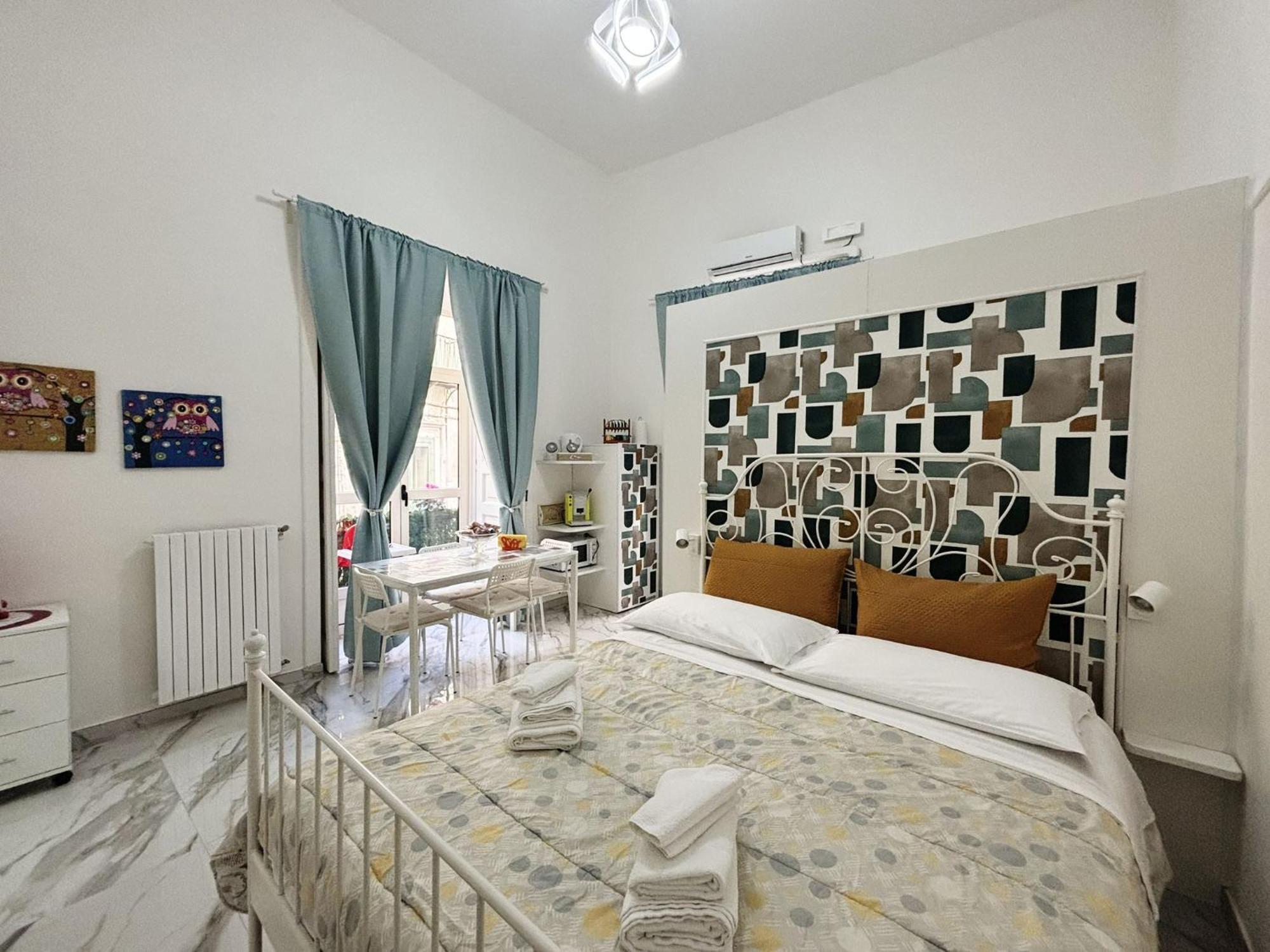 B&B Dei Mercanti Салерно Екстер'єр фото